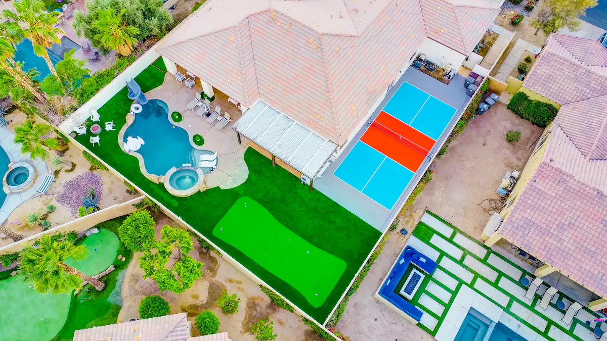 Best AirBnBs with Pickleball Courts in California