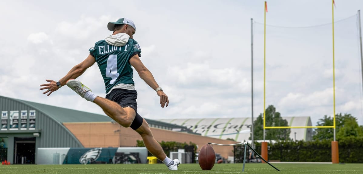 Kicker Jake Elliott of the Eagles Clearly Has a Post-NFL Career in Pickleball