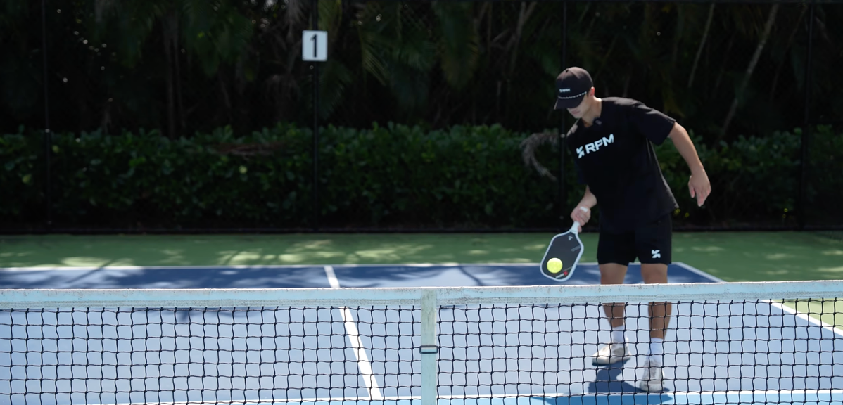 
                                        Master the Forehand Dink: The Complete Technique Guide for Pickleball Players
                                    