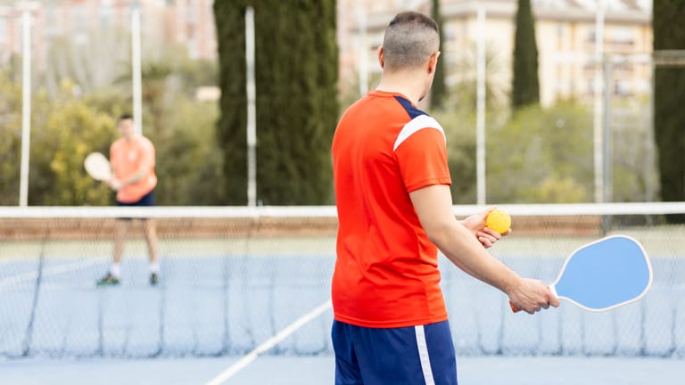 Pickleball Elbow: An Expert Guide to Prevention, Treatment and Recovery